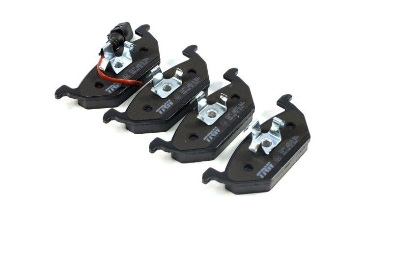 Тормозные колодки дисковые TRW Engine Components для Audi A3 Seat Skoda Volkswagen передние (GDB1386)