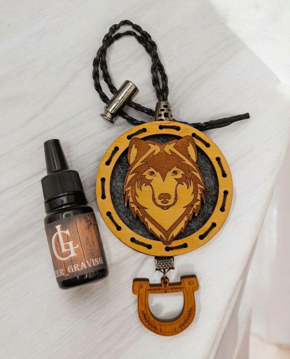 Ароматизатор для авто Mazda из дерева/войлока и аромапарфюм 10 мл (95) - фото 2