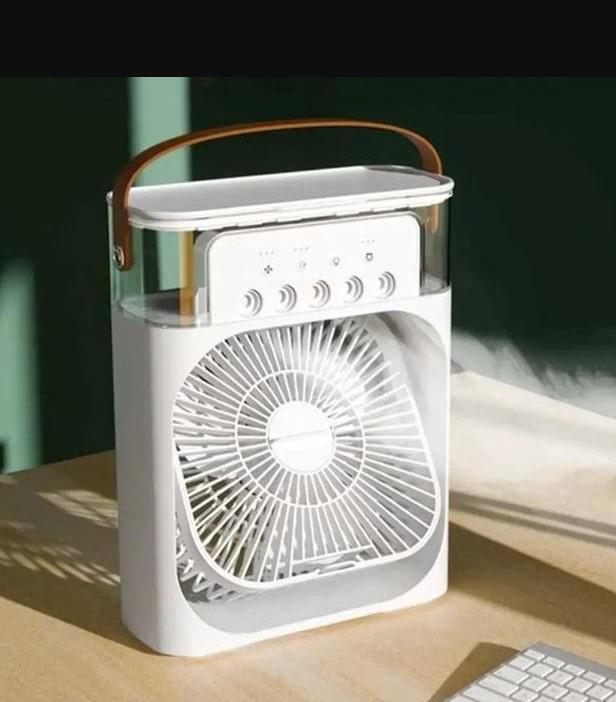 Вентилятор-кондиціонер з розпилювачем водяного туману та LED підсвічуванням USB White