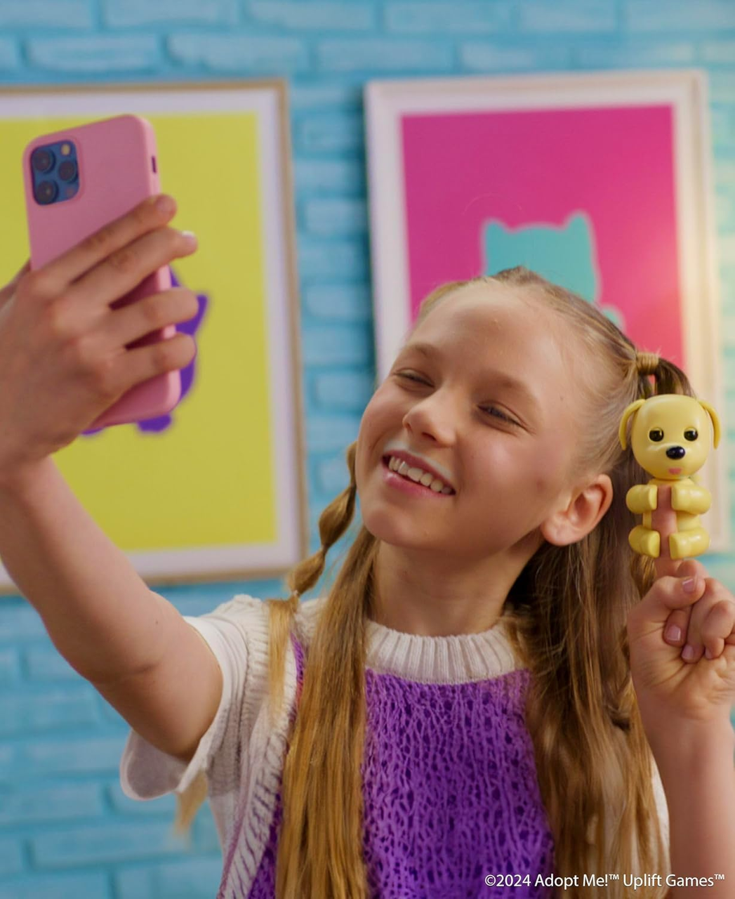 Інтерактивний улюбленець WowWee Fingerlings Adopt Me! Dog з 40 звуками та реакціями - фото 2 Інтерактивний улюбленець WowWee Fingerlings Adopt Me! Dog з 40 звуками та реакціями - фото 2