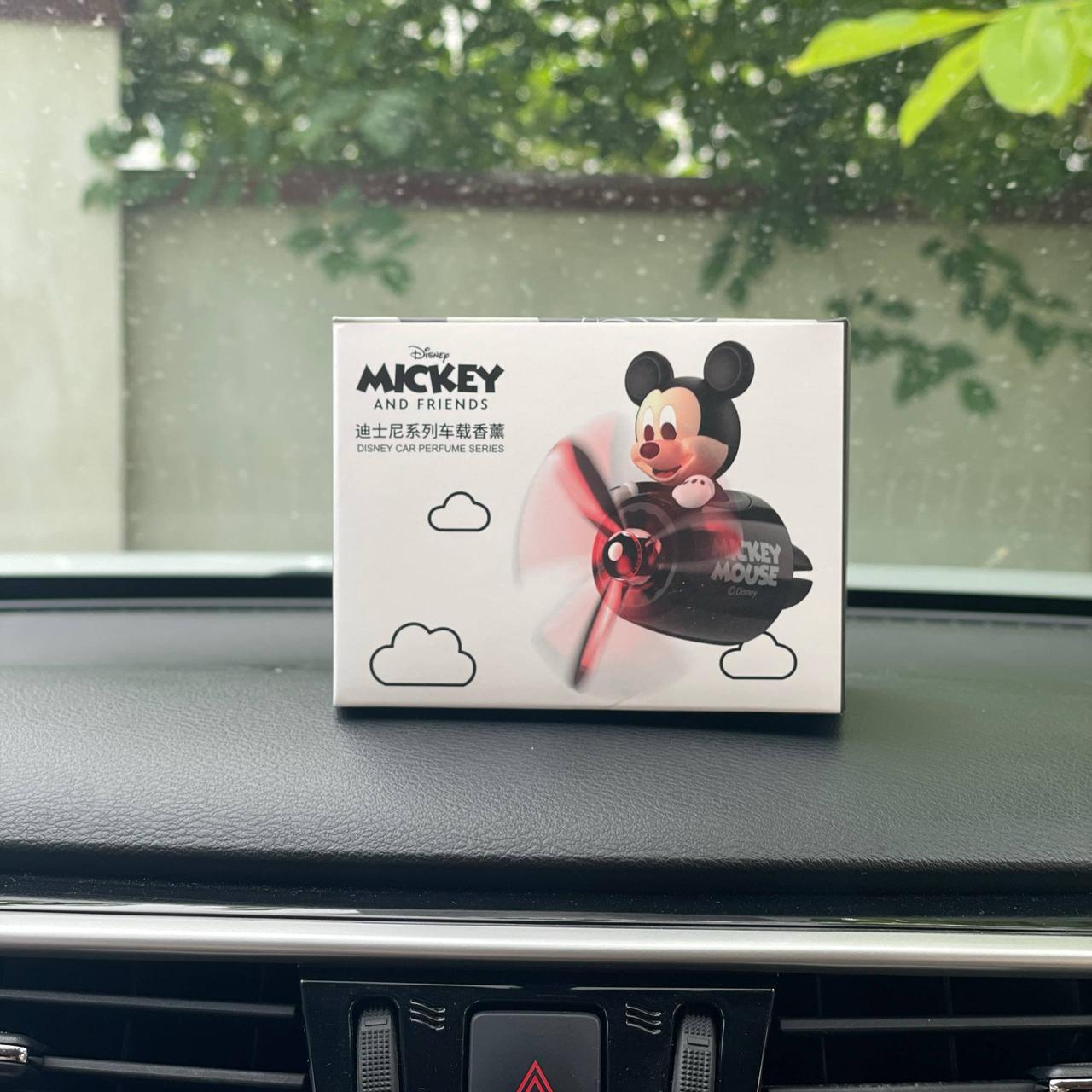 Ароматизатор пилот на решетку обдува в машину Микки Маус - фото 9 Ароматизатор пилот на решетку обдува в машину Микки Маус - фото 9