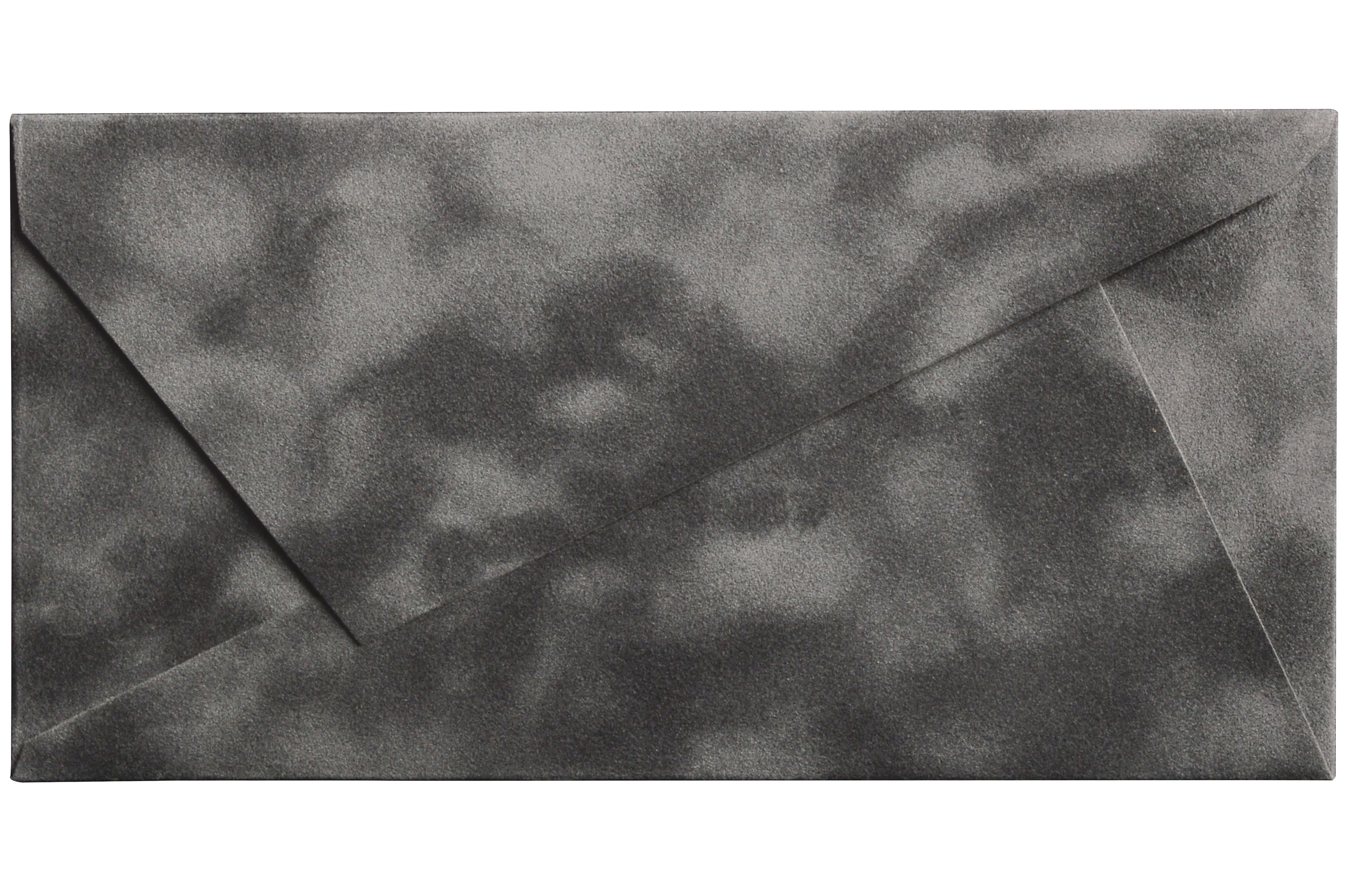 Конверт для денег бархатный с легким мраморным эффектом 22х11 см Серый (374858016)