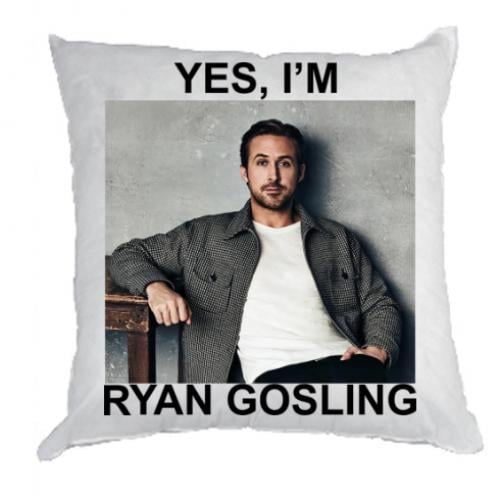 Декоративная подушка плюшевая "Yes, i'm Ryan Gosling" 35x35 см (17053489-1-195420)