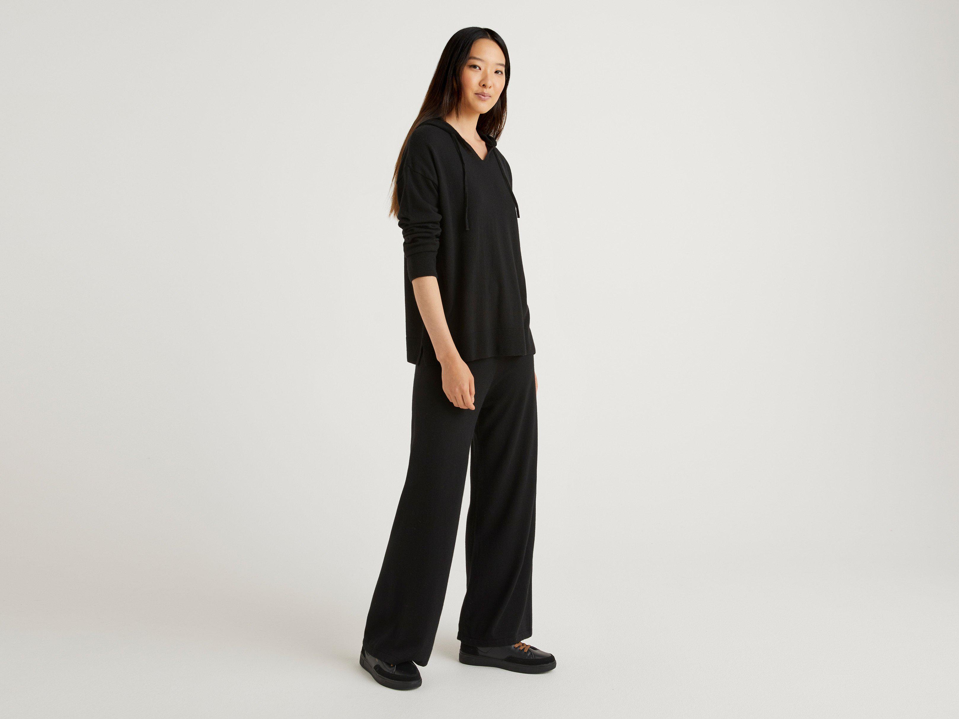 Светр жіночий Benetton 1035d2546 XS Чорний - фото 2 Светр жіночий Benetton 1035d2546 XS Чорний - фото 2