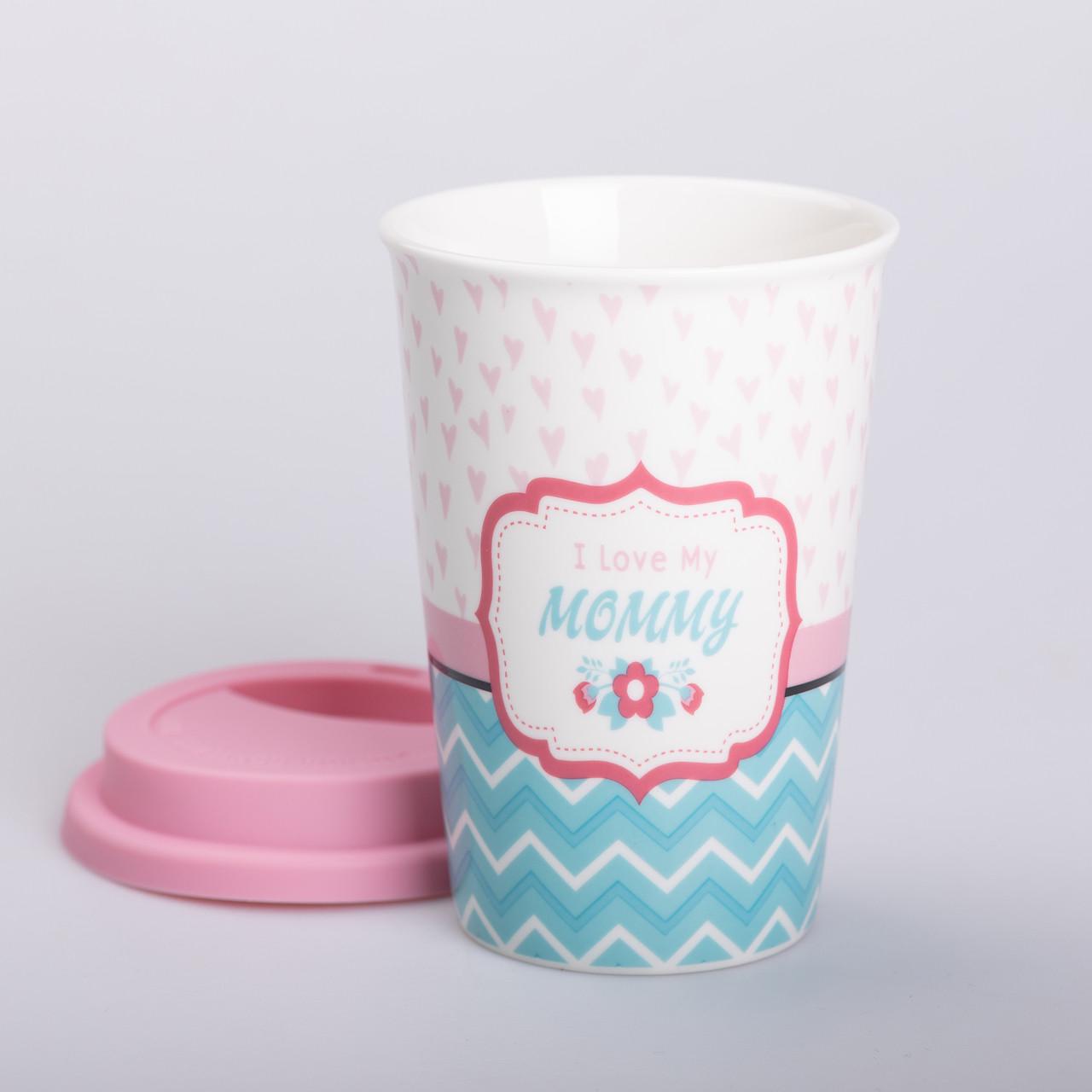 Стакан кружка "I love my mommy" керамический 420 мл с силиконовой крышкой - фото 2 Стакан кружка "I love my mommy" керамический 420 мл с силиконовой крышкой - фото 2