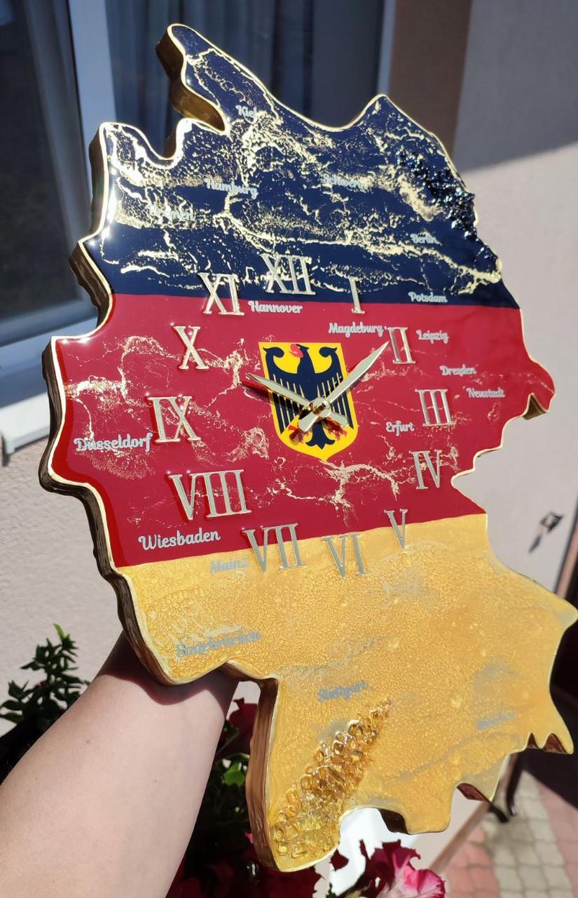 Часы настенные из эпоксидной смолы Карта Германии 30х22 см