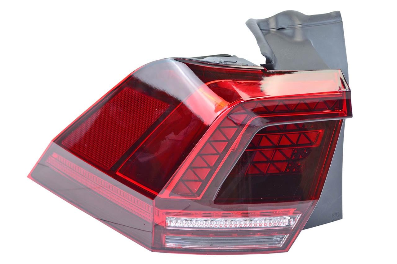 Фара EPROFARO Volkswagen Tiguan 2 2016-2021 дорест LED внешняя левая (2684145912)