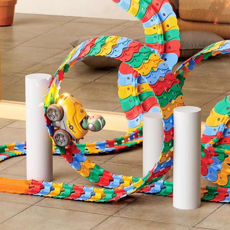 Конструктор-трек гибкий Changeable Track трасса 150 деталей с LED-машинкой и аккумулятором (5952)