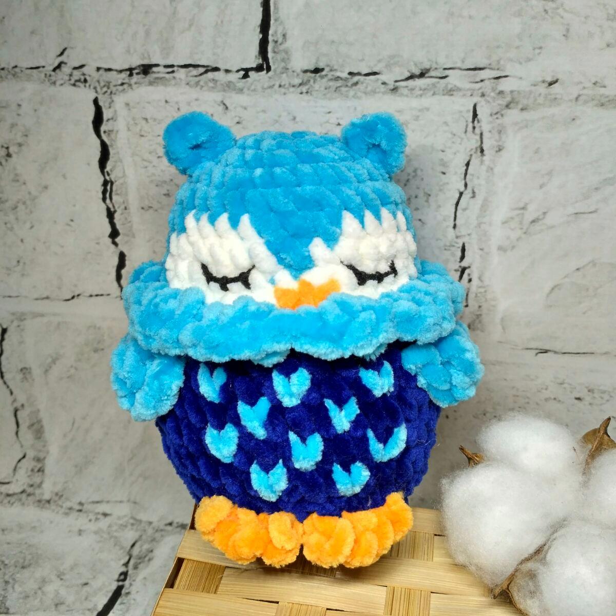 М'яка іграшка в'язана ручної роботи Сова Сплюшка 12 см Блакитний (202-65-5) - фото 1 М'яка іграшка в'язана ручної роботи Сова Сплюшка 12 см Блакитний (202-65-5) - фото 1