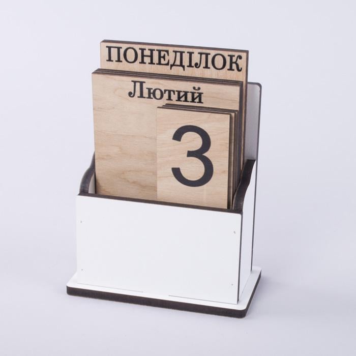 Вечный календарь деревянный №6 Статуетка (4094)