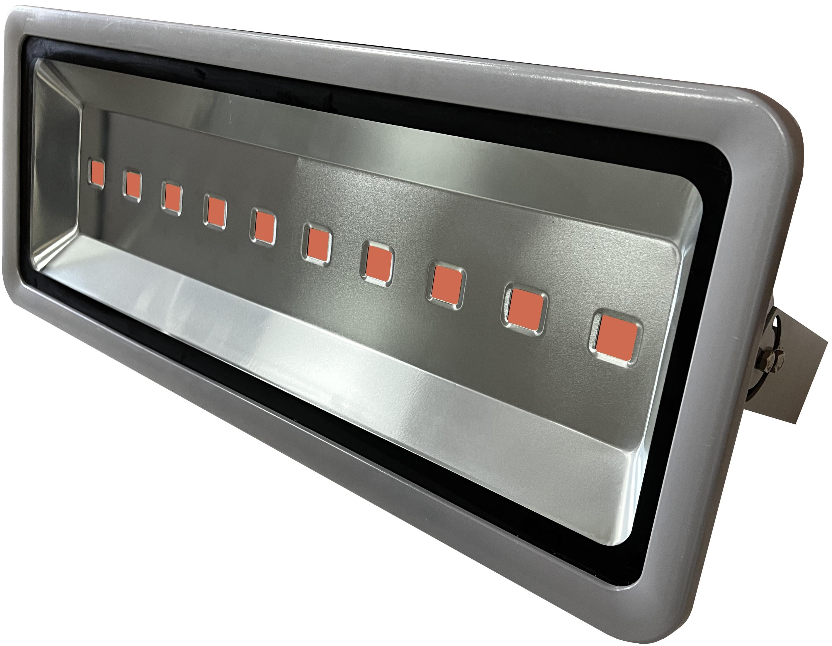 Фитопрожектор полного спектра 400 Вт 220V IP65 30mil 30-35V (21829)