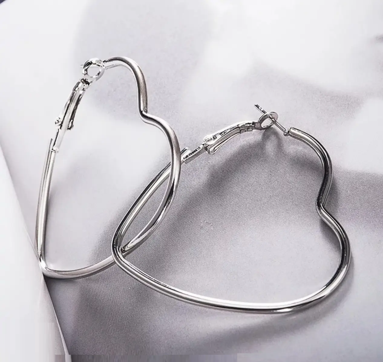 Сережки у вигляді серця великі (1461952255)