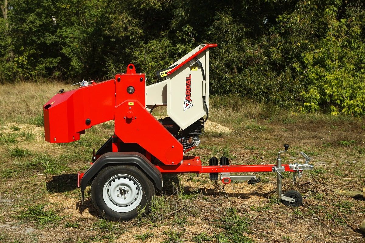 Подрібнювач гілок Arpal на дрова з бензиновим двигуном (AM-120БД) - фото 8 Подрібнювач гілок Arpal на дрова з бензиновим двигуном (AM-120БД) - фото 8