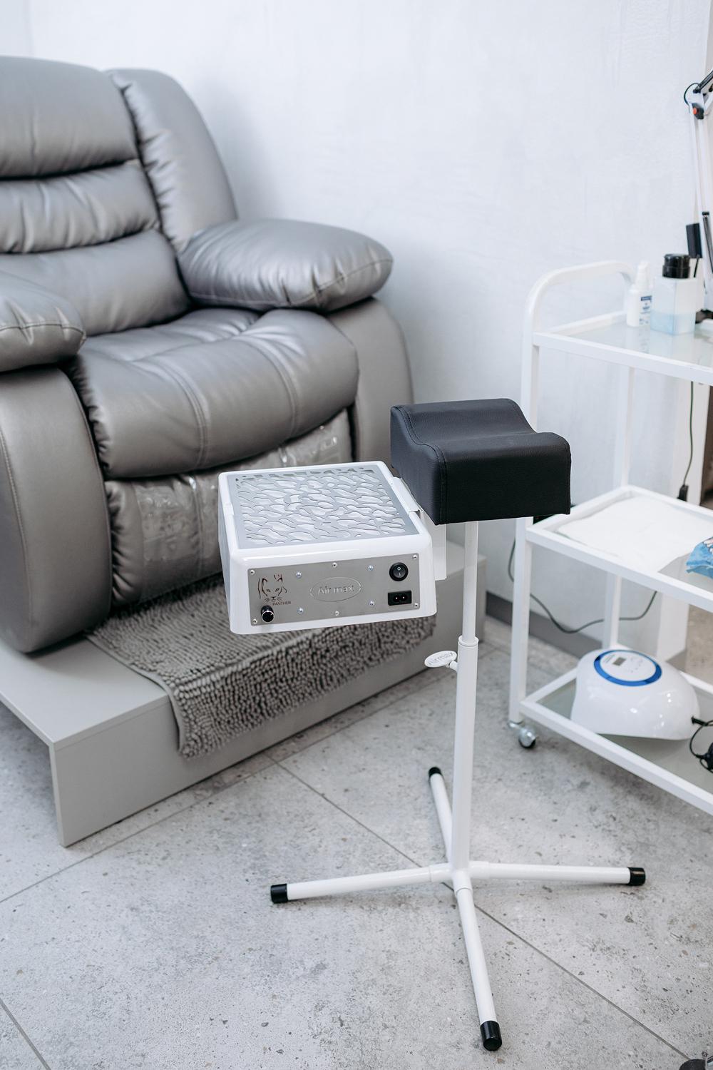 Вытяжка двойного назначения Panther 2в1 настольная и педикюрная