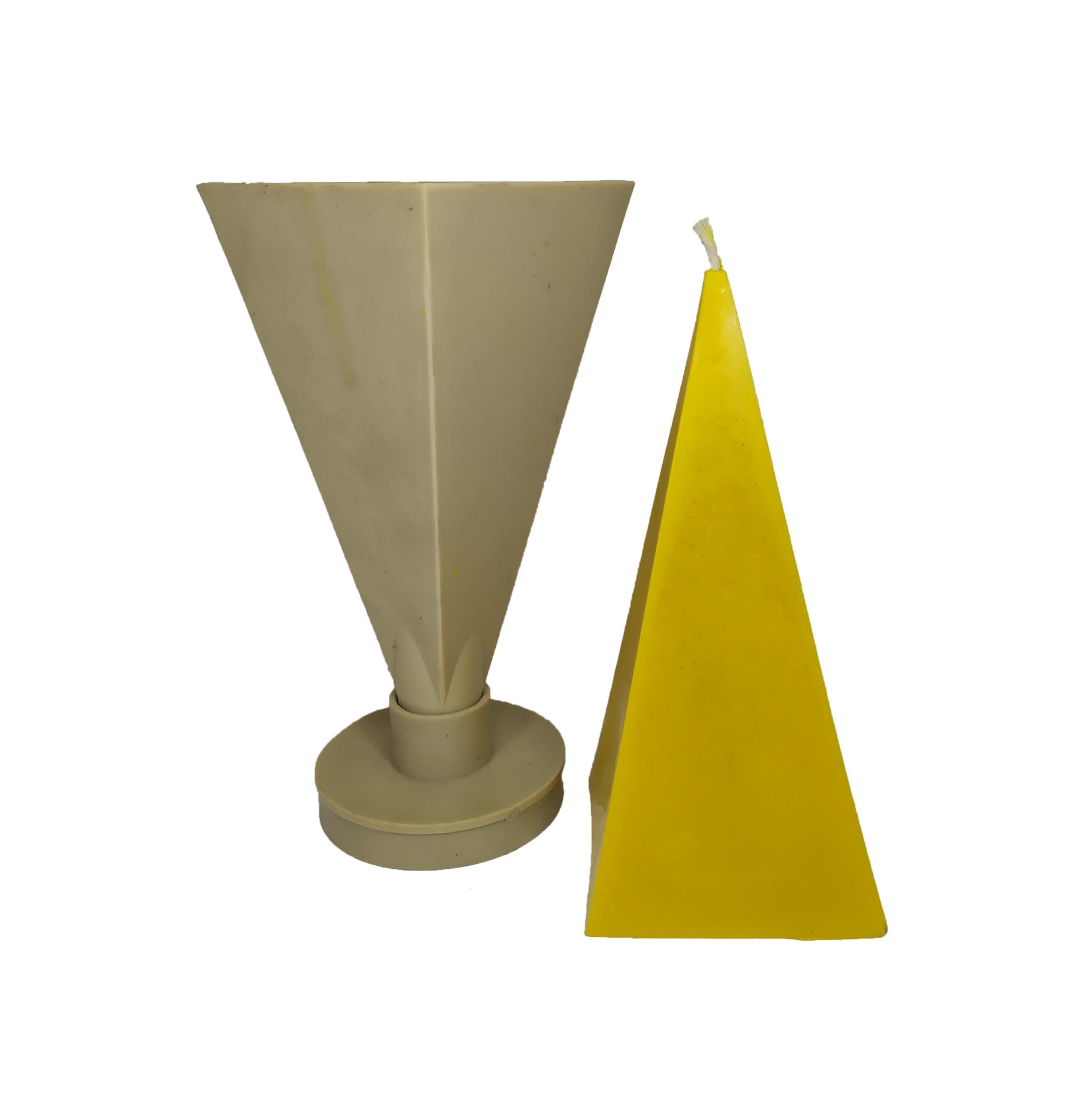 Форма для свічок Піраміда 7х7х16 см (107_9-85)