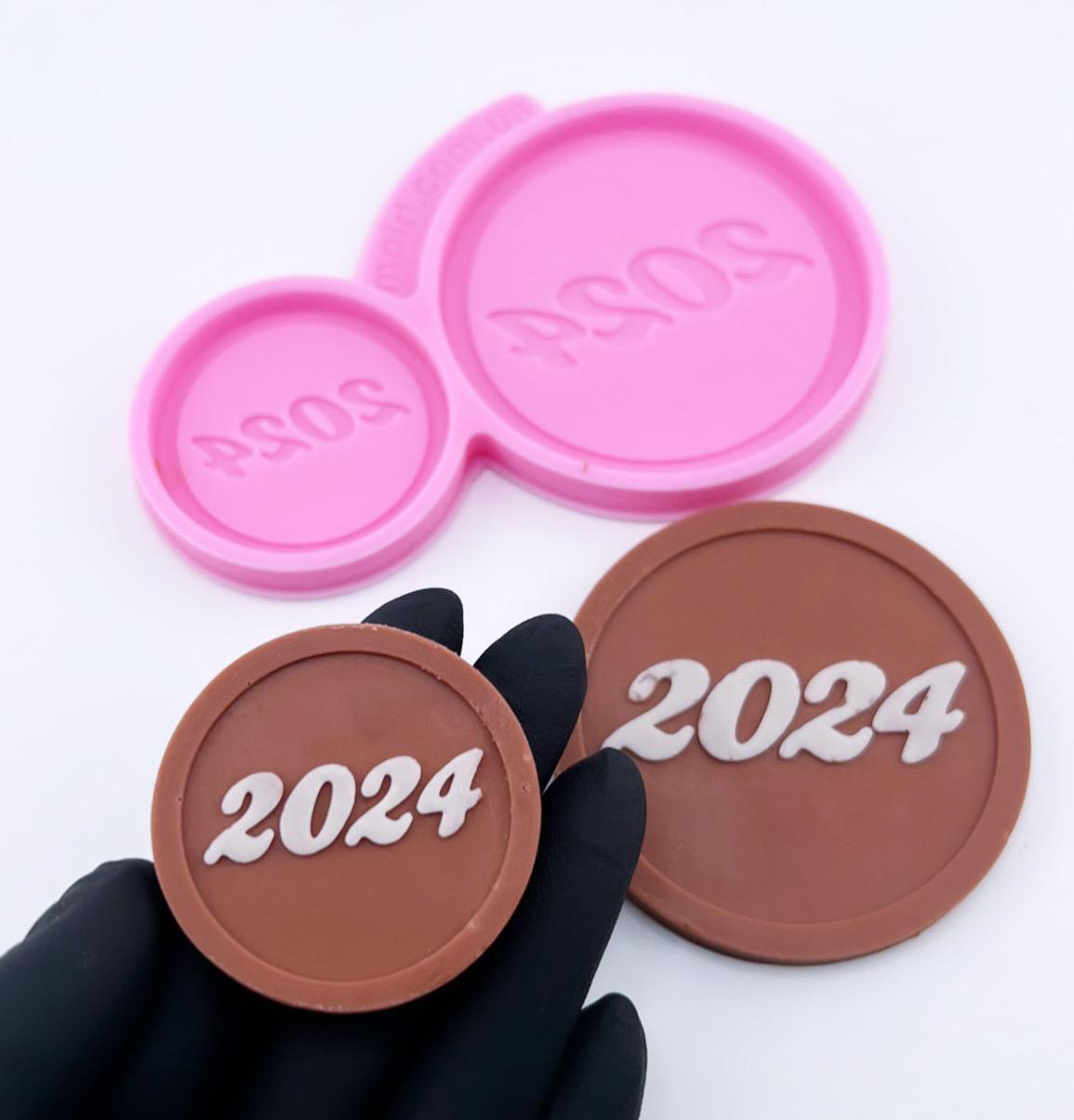 Силиконовый молд 2024 круглый (9202) Силиконовый молд 2024 круглый (9202)