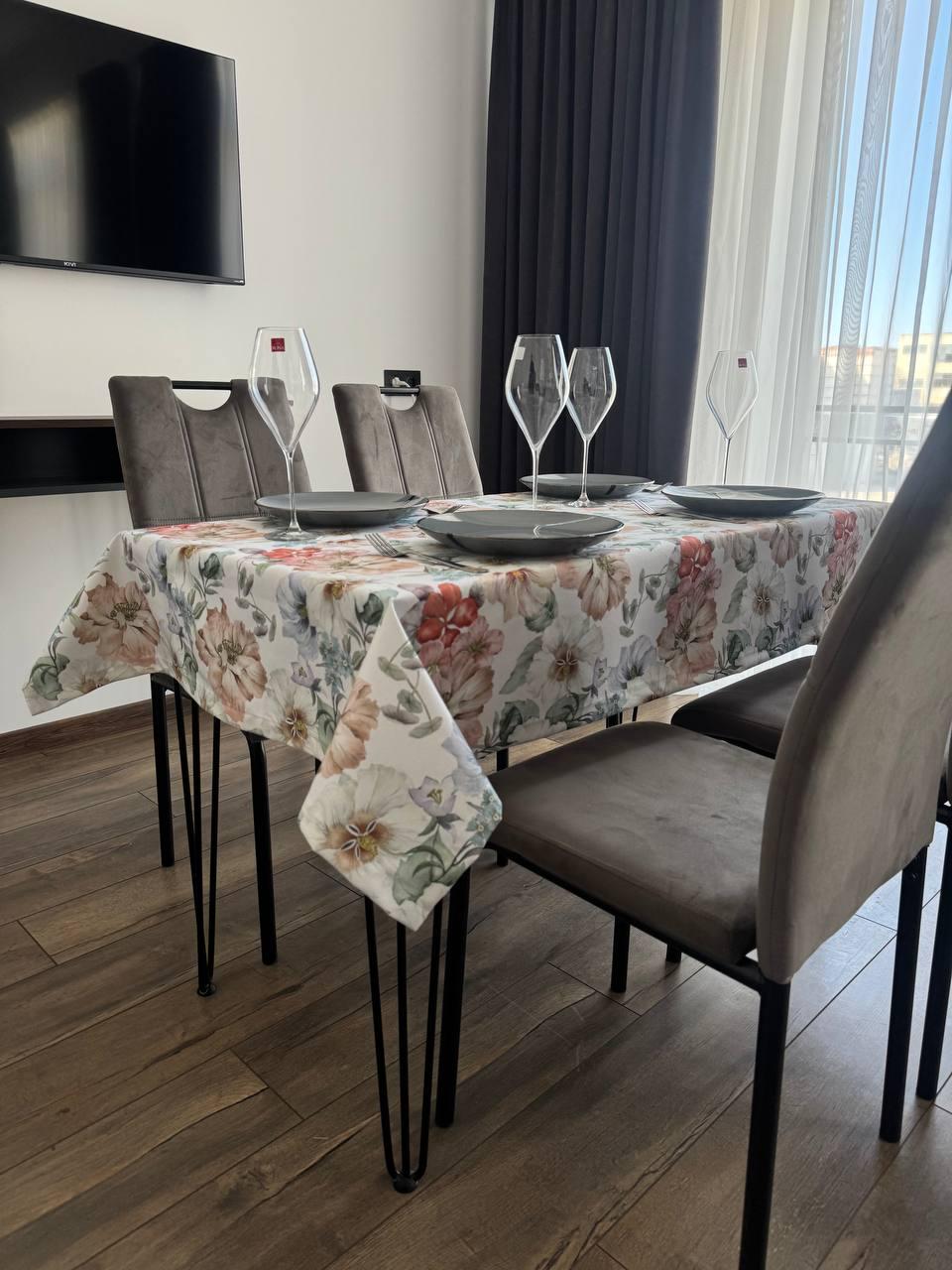 Скатертина водовідштовхувальна тефлонова прямокутна 140x170 см (30031-p2) - фото 3 Скатертина водовідштовхувальна тефлонова прямокутна 140x170 см (30031-p2) - фото 3