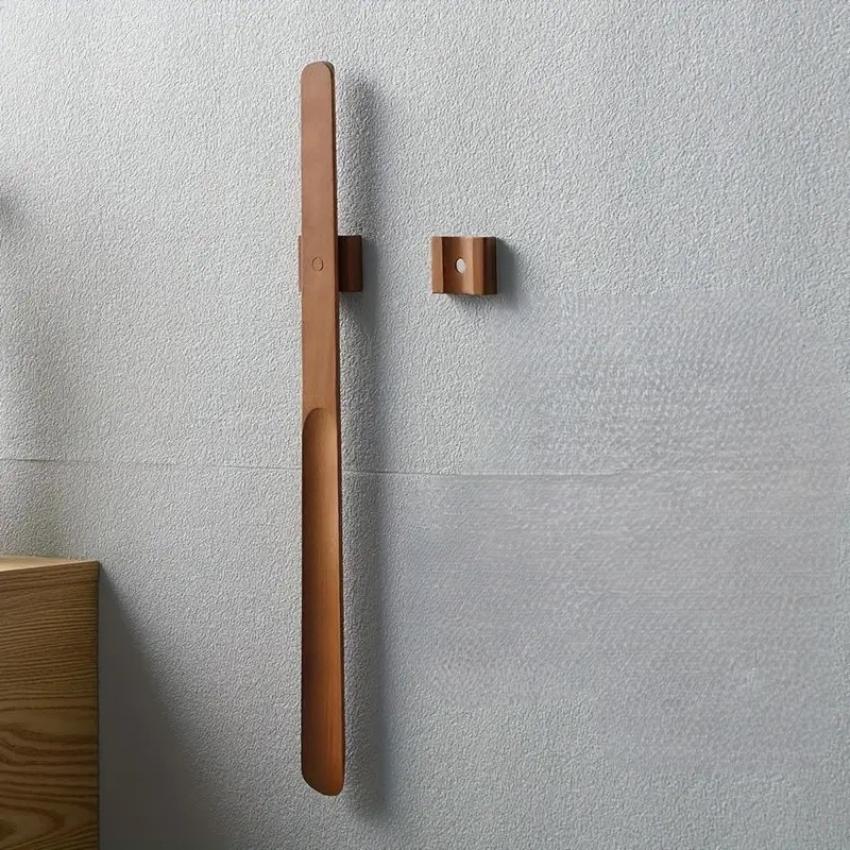 Ложка для обуви деревянная с магнитной крепью на стену 55 см Brown (128644) - фото 3