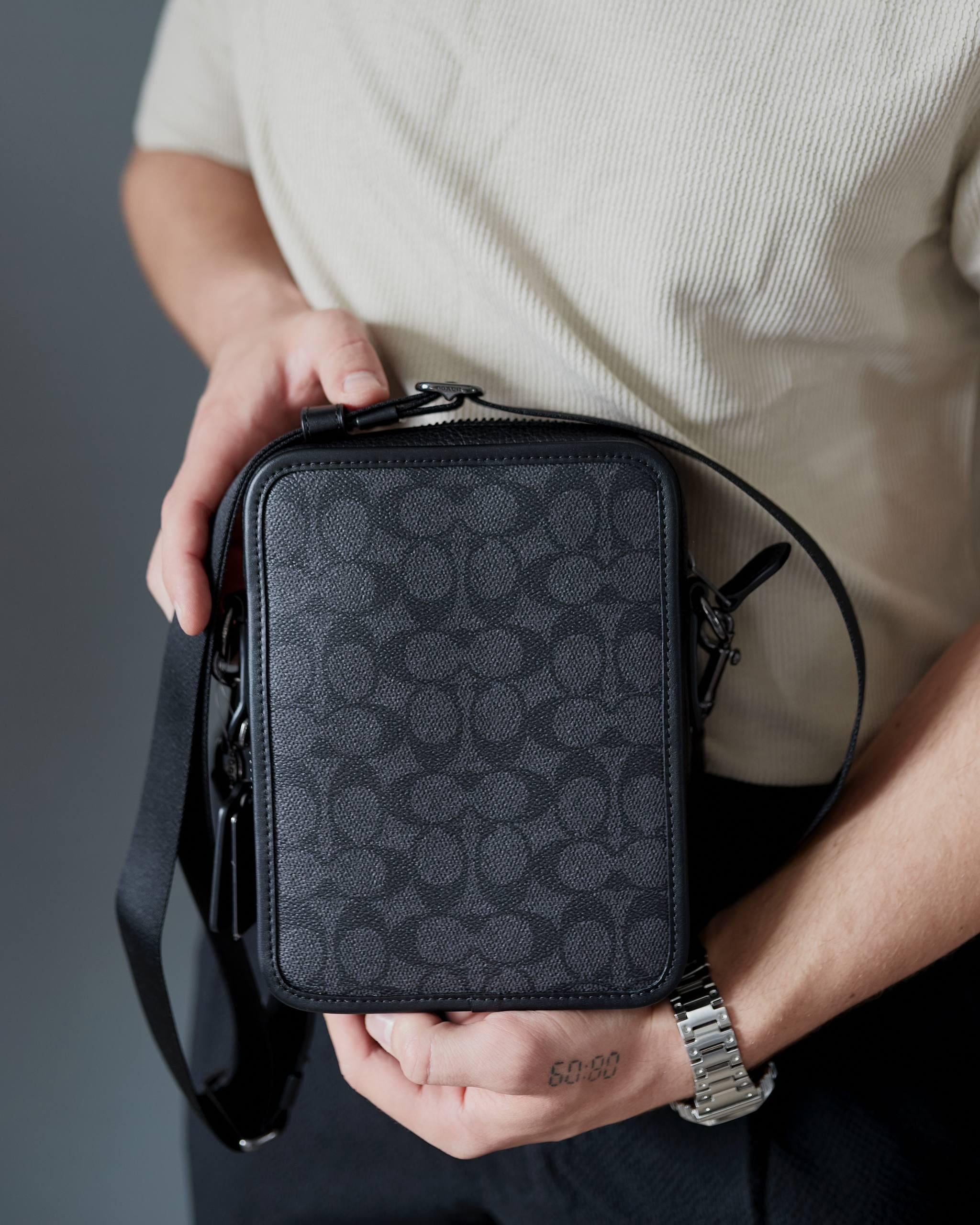 ᐉ Сумка кожаная COACH Sullivan Crossbody Bag In Signature Canvas