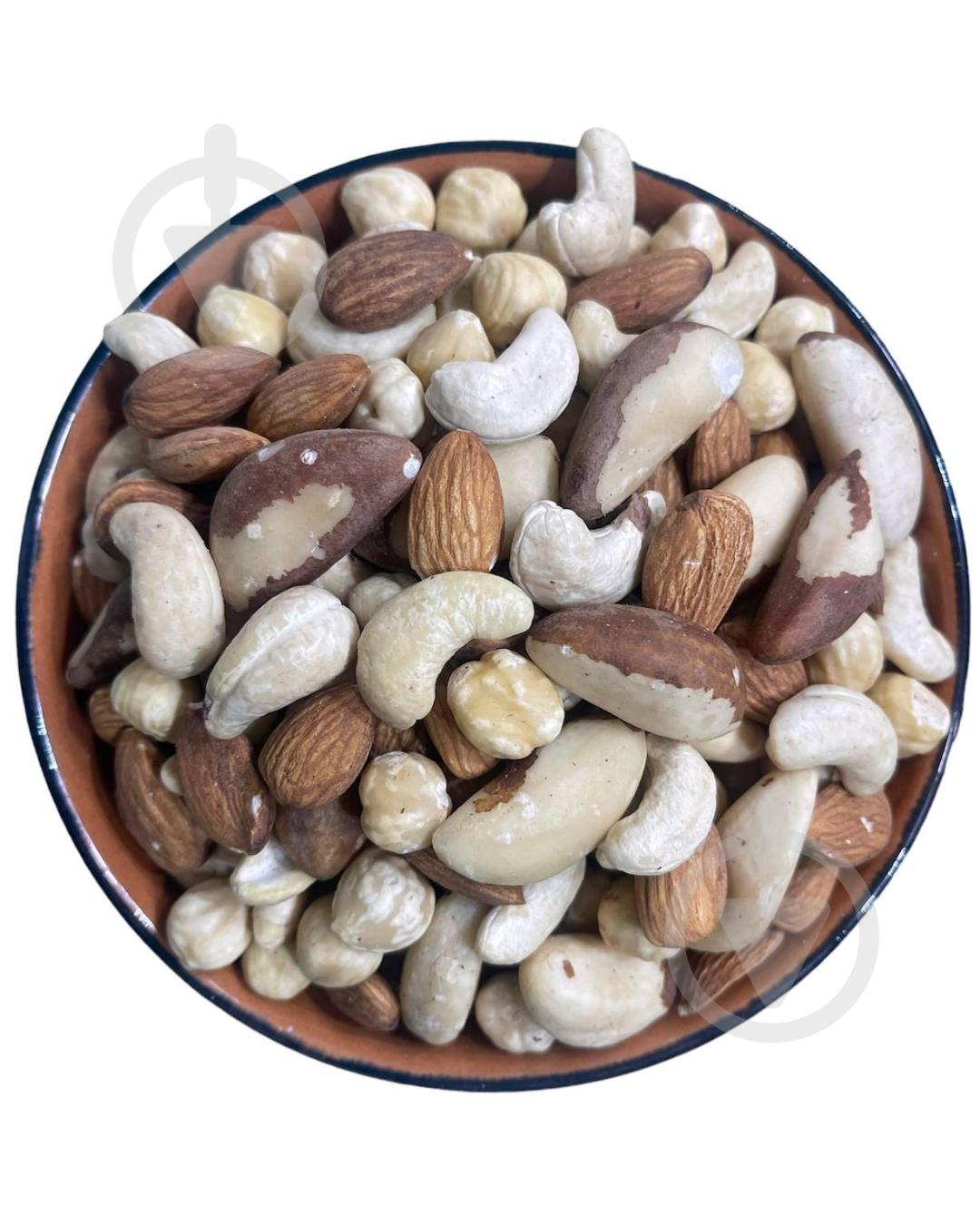 Микс из сырых орехов №1 300 г (1138)