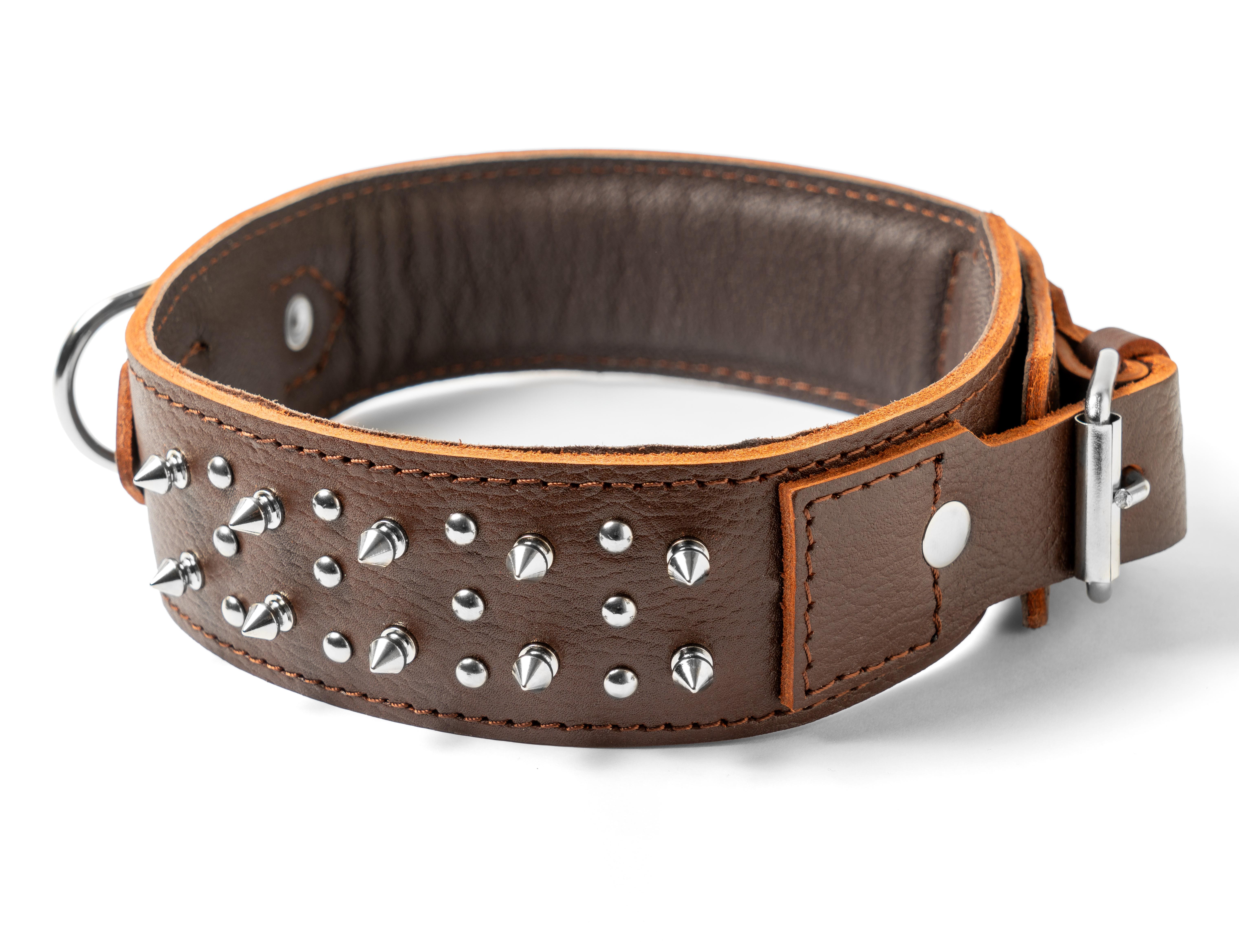 Ошейник KareLine из натуральной кожи с заклепками и шипами 50 мм 580-650 мм (1761/2) - фото 2 Ошейник KareLine из натуральной кожи с заклепками и шипами 50 мм 580-650 мм (1761/2) - фото 2