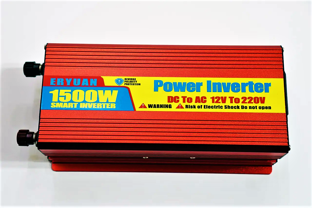 Инвертор автомобильный Eryuan 12V-220V 1500W (1317)