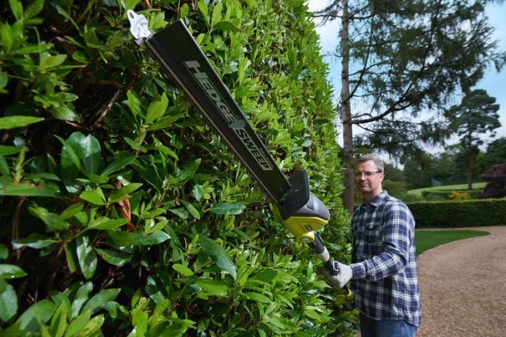 Кущоріз-висотаріз RYOBI ONE+ OPT1845 45 см без акумулятора та зарядного пристрою (5133002523) - фото 5 Кущоріз-висотаріз RYOBI ONE+ OPT1845 45 см без акумулятора та зарядного пристрою (5133002523) - фото 5