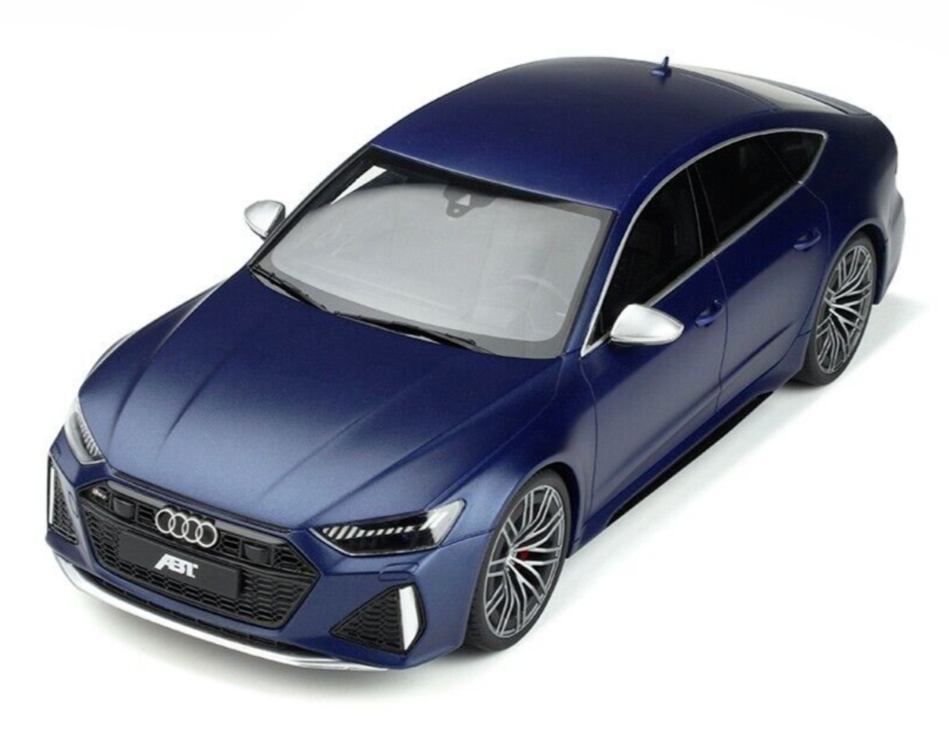 Модель автомобиля GT Spirit 1:18 Audi RS7 С8 Sportback ABT Sportsline Matt Blue (GT399)