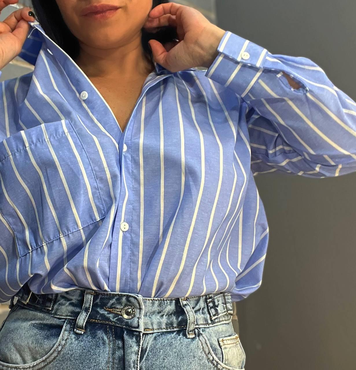 Сорочка жіноча MIX RAY 4367 оверсайз подовжена широка смуга S Блакитний (1638) - фото 9 Сорочка жіноча MIX RAY 4367 оверсайз подовжена широка смуга S Блакитний (1638) - фото 9