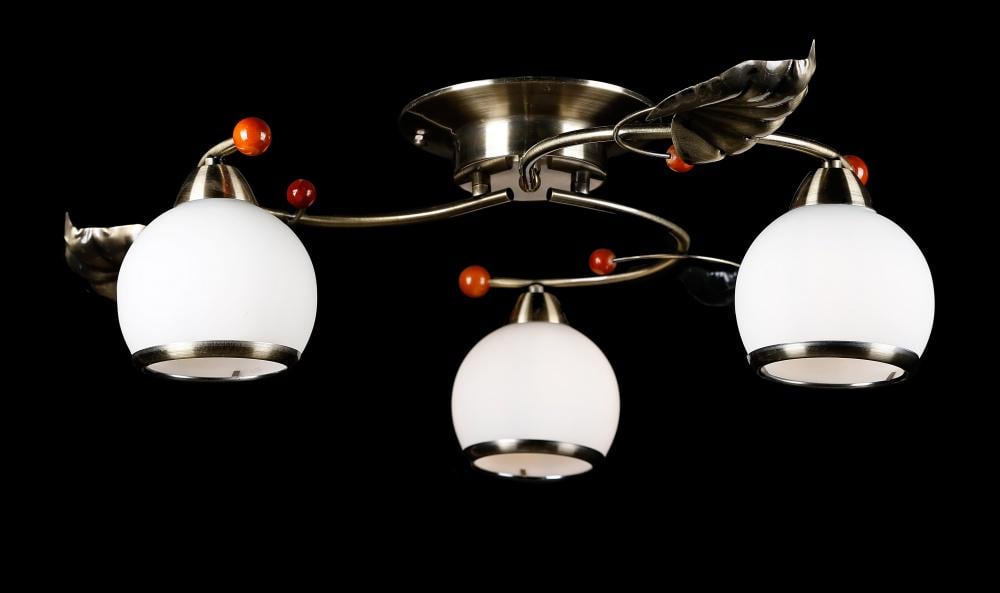 Люстра с плафонами Ray L53006/3 AB (IR005944) Люстра с плафонами Ray L53006/3 AB (IR005944)