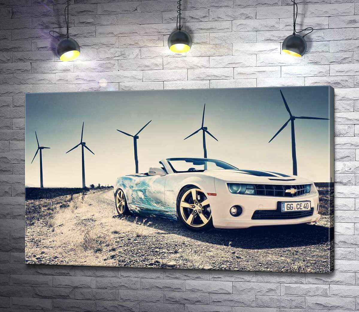 Картина ArtPoster Белый автомобиль кабриолет Chevrolet Camaro на фоне ветряных электростанций 100x63 см Модуль №1 (000848)