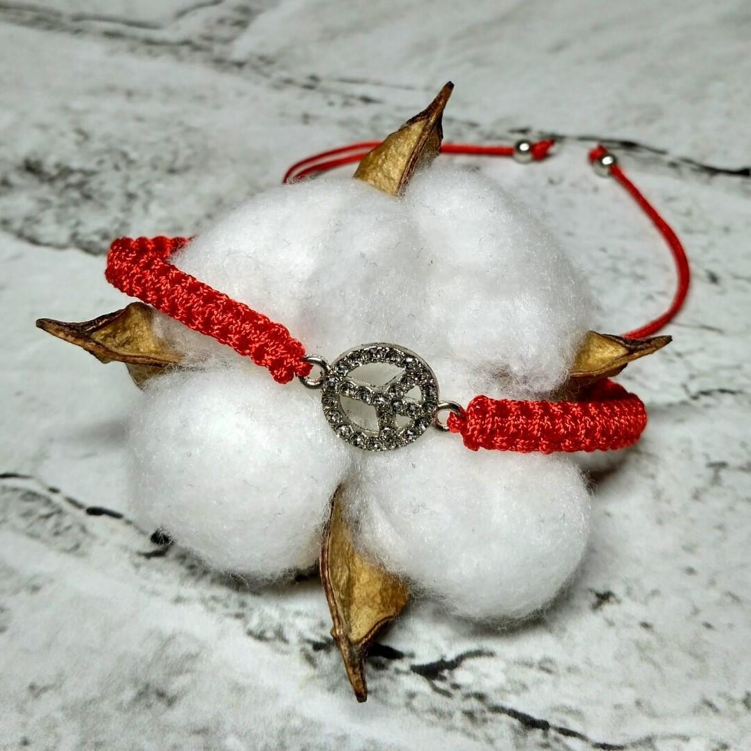 Браслет с красной нитью Пацифик символ мира (2-4-5-18-12) Браслет с красной нитью Пацифик символ мира (2-4-5-18-12)