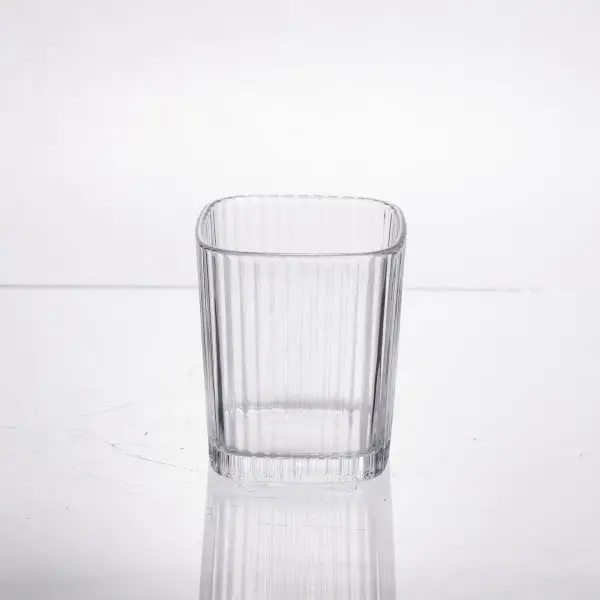 Набір склянок квадратних із товстого скла ребристих 6 шт. по 250 мл Прозорий - фото 2 Набір склянок квадратних із товстого скла ребристих 6 шт. по 250 мл Прозорий - фото 2