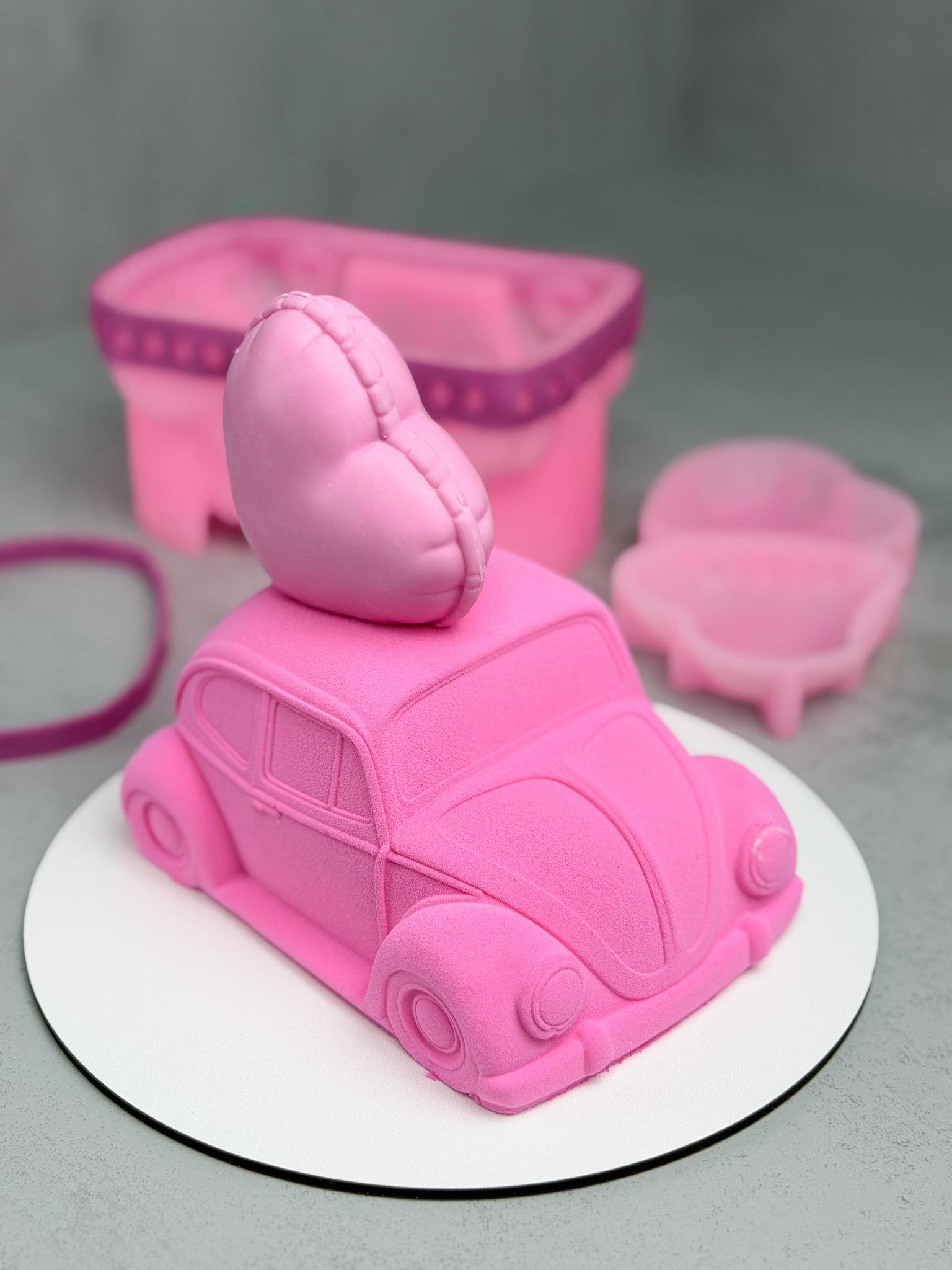 Форма силиконовая Машинка Жук бенто с сердцем 1100 мл (12737)