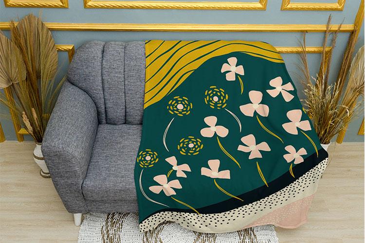 Плед PromoZP Абстрактные цветы плюш однослойный 135х150 см (102347-3)