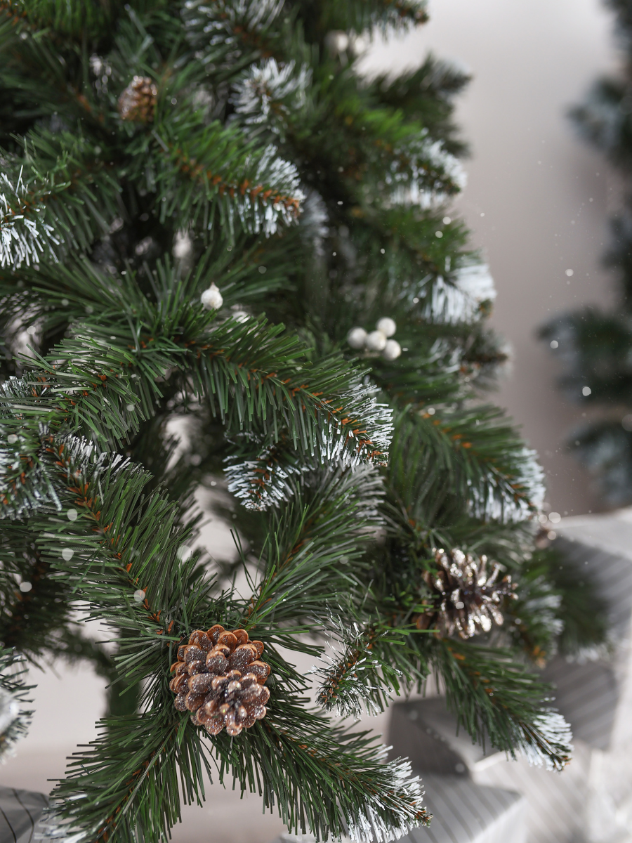 Искусственная елка пушистая со снегом YaLINKA КS15 с серебряными шишками и жемчужинами 150 см Серебристый (908876561) - фото 2 Искусственная елка пушистая со снегом YaLINKA КS15 с серебряными шишками и жемчужинами 150 см Серебристый (908876561) - фото 2