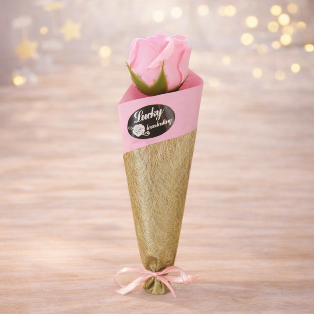 Троянда на ніжці мильна в упаковці-конусі 1 шт. Рожевий