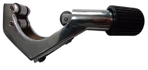 Труборез СТ-312 6,4-41,3 мм (1/4 - 1-5/8″) Труборез СТ-312 6,4-41,3 мм (1/4 - 1-5/8″)