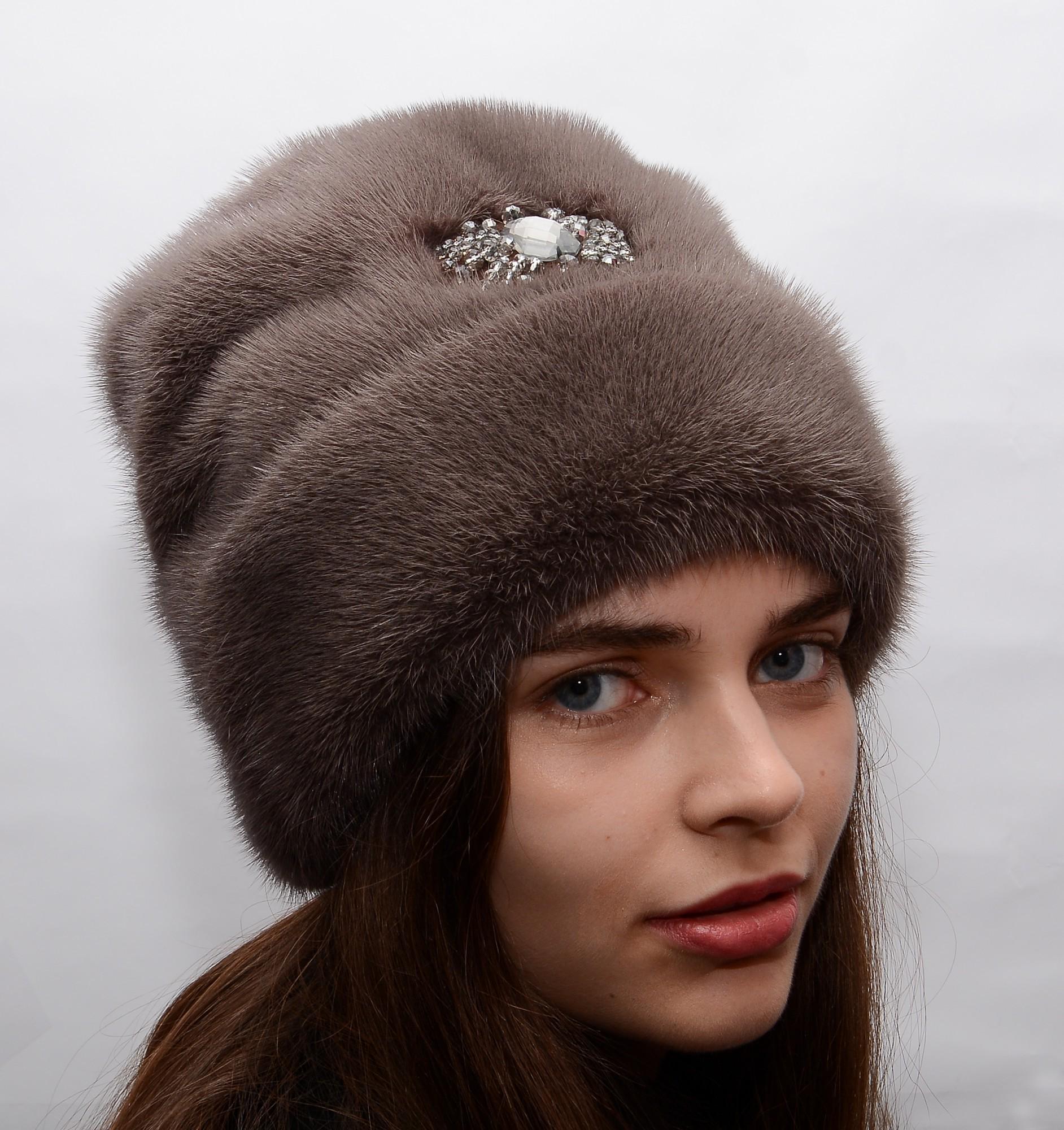 Жіноча кубанка Хутряний стиль Рукавичка відворот з натурального хутра норки Капучино (074/L)