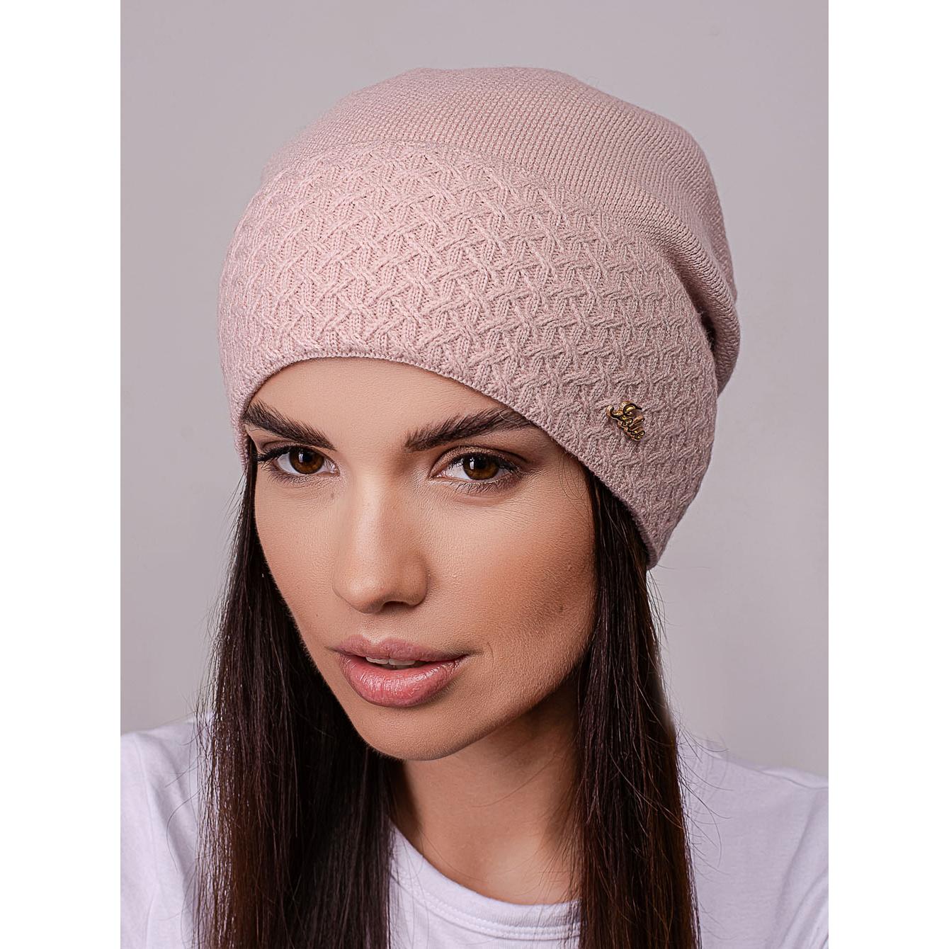 Шапка жіноча Leks ПОЕЗІЯ шерстяна утеплена флісом з візерунком на відвороті ззаді зчіплена one size Світло-пудровий (258496) - фото 1