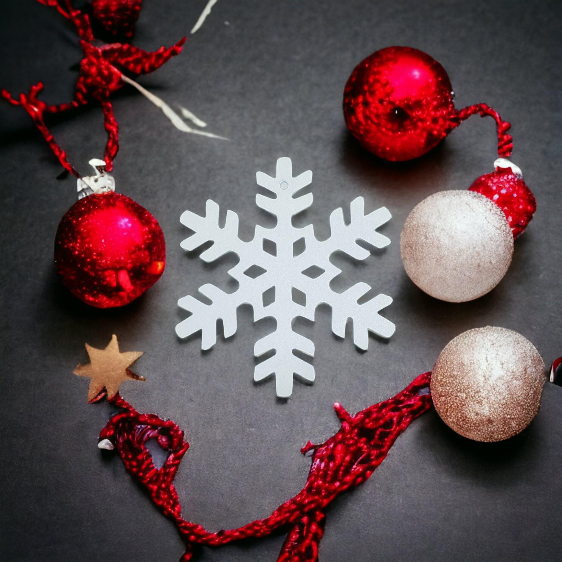 Підвіска новорічна Сніжинка алюмінієва 10 см Білий - фото 2