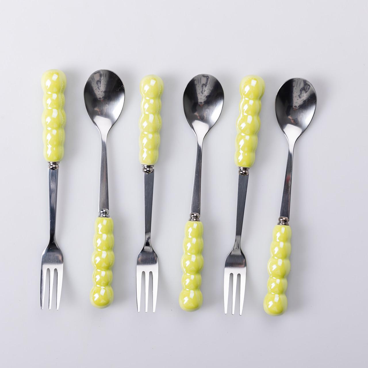 Набір десертних виделок та ложок з керамічними ручками та підставкою для 3 персон 7 приладів Салатовий - фото 4 Набір десертних виделок та ложок з керамічними ручками та підставкою для 3 персон 7 приладів Салатовий - фото 4