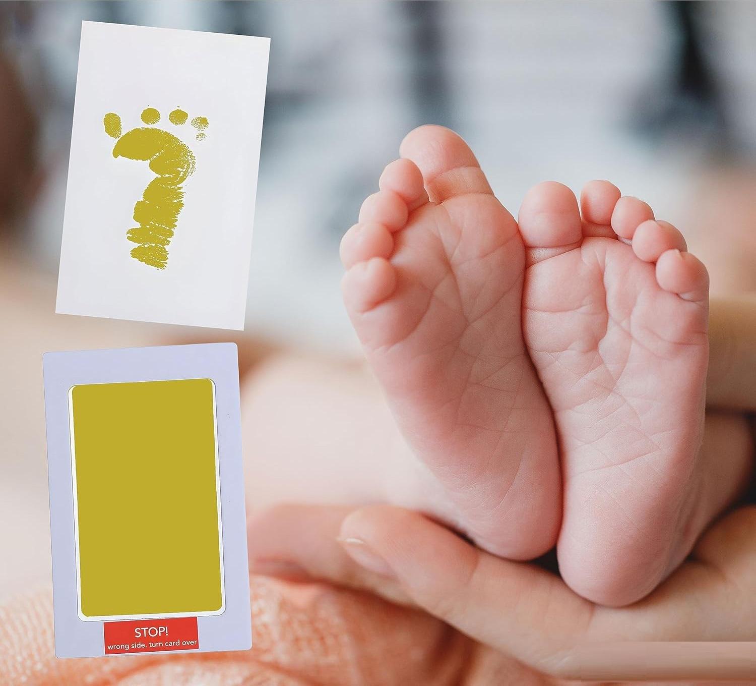 Набор для создания отпечатков детских ручек и ножек Желтый (20296) - фото 3 Набор для создания отпечатков детских ручек и ножек Желтый (20296) - фото 3