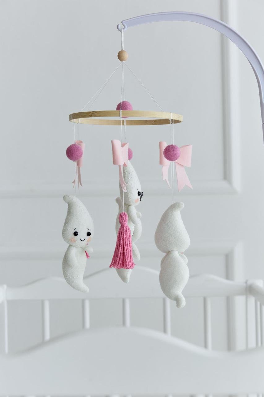 Мобиль детский WoollyFox Добрые призраки (27861208)