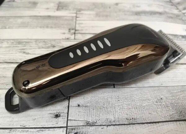 Машинка для стрижки домашних животных GEMEI GM 6063 аккумуляторная Черный (3-14-GM6063)