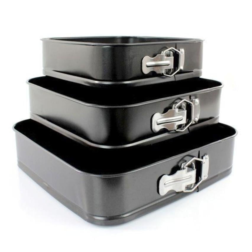 Набор форм для выпечки и десертов Unique металлические разъемные 22/24/26 см 3 шт.