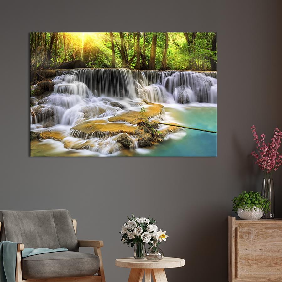 Картина на холсте Водопад в солнечном лесу 51x34 см (578-1)