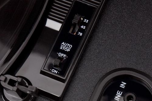 Проигрыватель виниловых дисков Camry CR1149 Brown - фото 8 Проигрыватель виниловых дисков Camry CR1149 Brown - фото 8