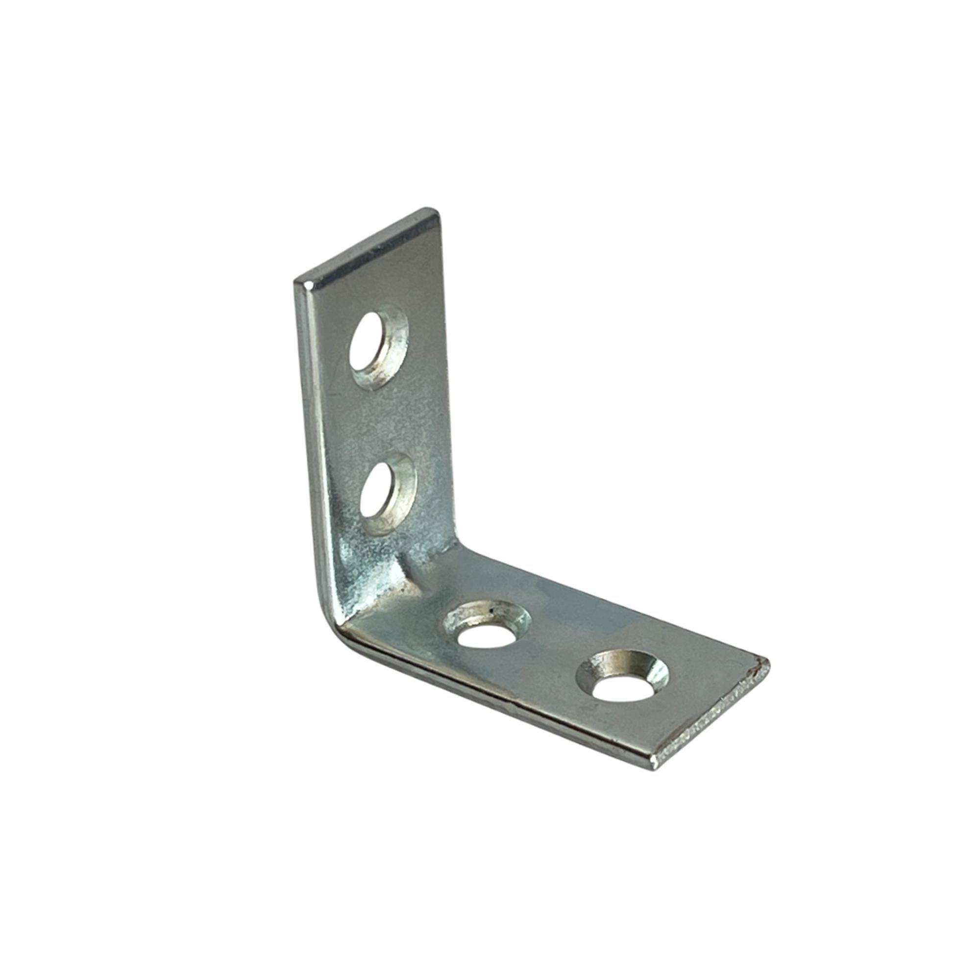 Куточок Metalvis 30х30х15х2 мм рівносторонній оцинкований меблевий 100 шт. (3M0003M06782130302)