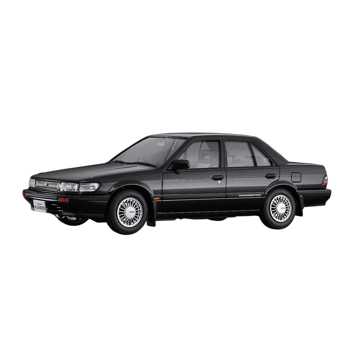 Сборная модель автомобиля HASEGAWA 21133 NISSAN BLUEBIRD 4Door